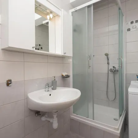 Two-bedroom In Макарська