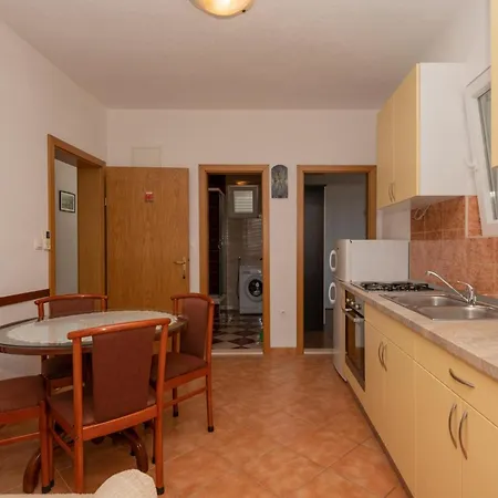 Two-bedroom In * Makarska
